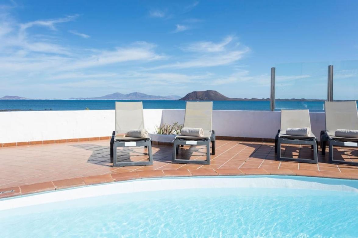 Corralejo Beachfront Villa Remos With Lobos Island View, Private Pool, Wifi & Bbq By Amazzzing Travel Ngoại thất bức ảnh